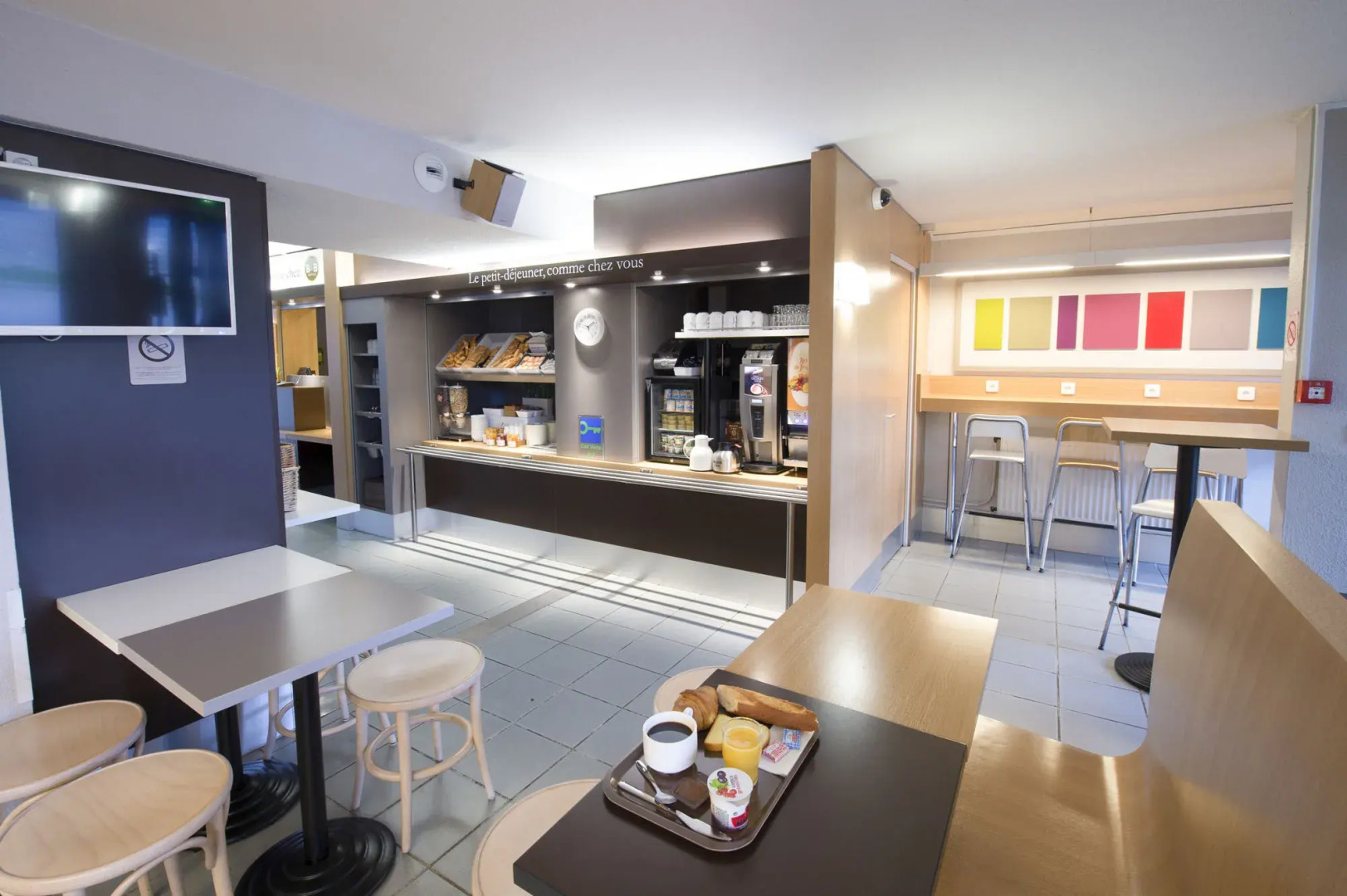 B&B HOTEL Clermont-Ferrand Le Brézet Aéroport