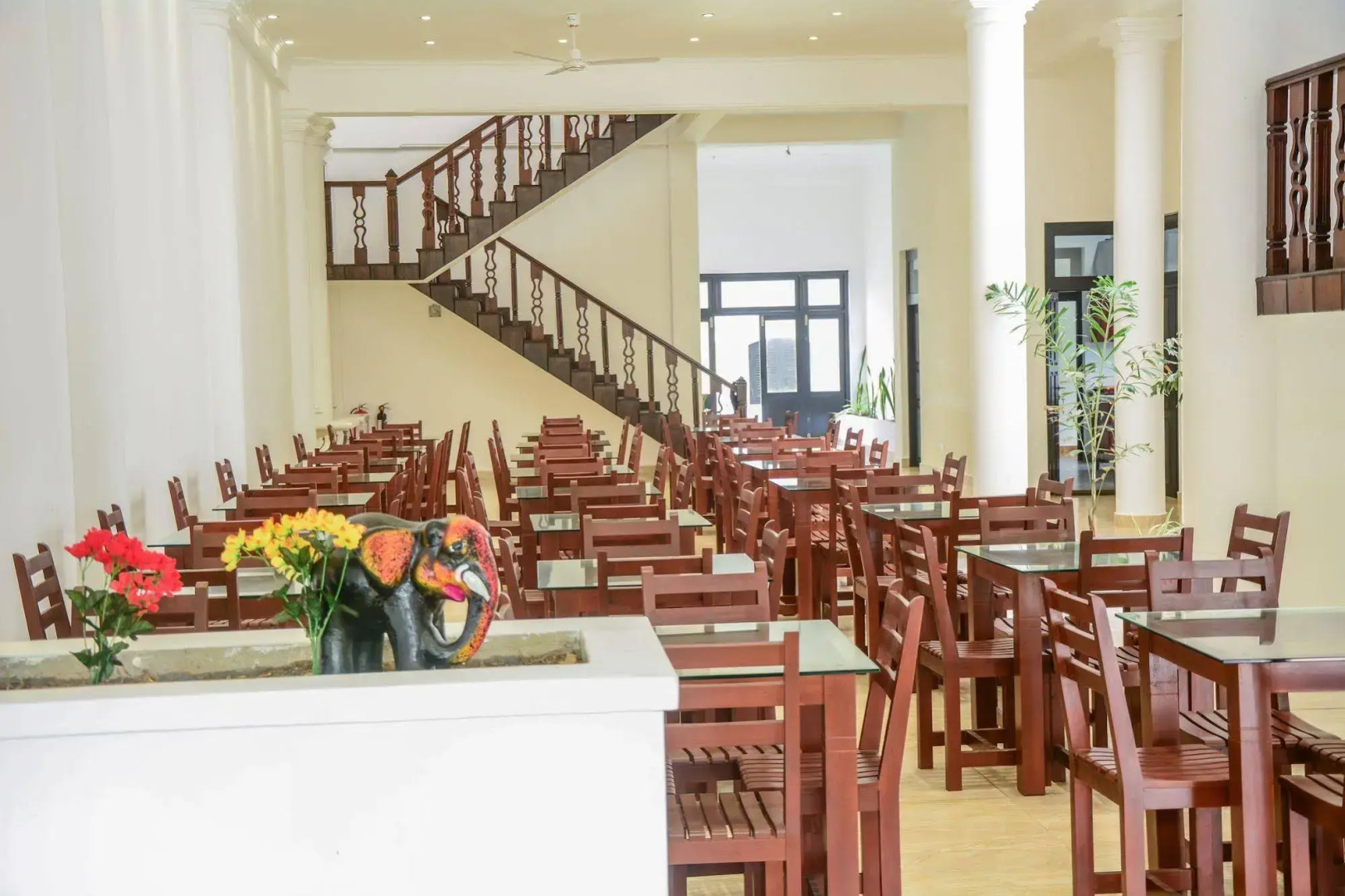 Villa Tissa Beach Resort