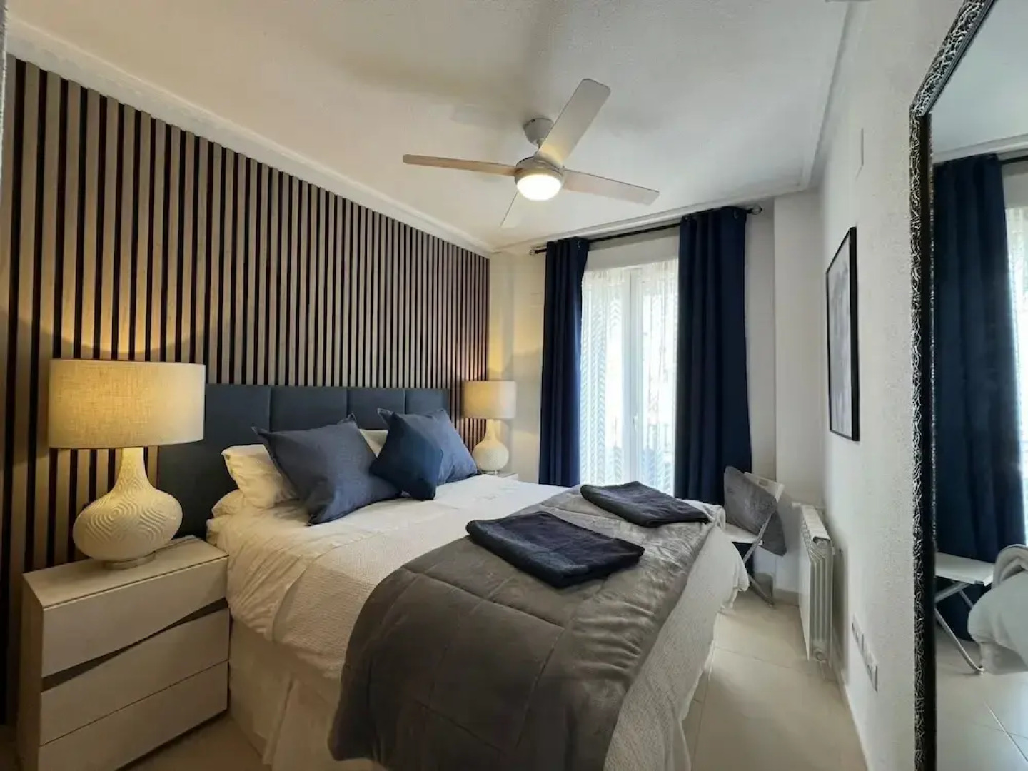 Golf Resort - Apartment - Sleeps4 - Pool - Parking