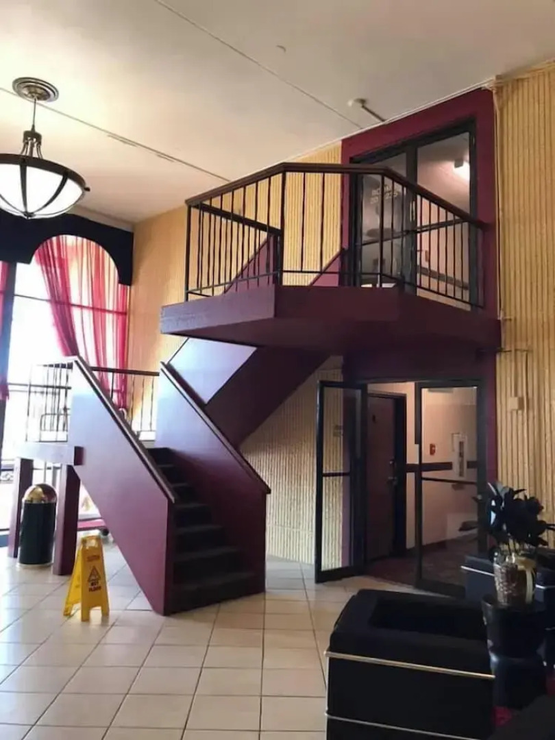 Crookston Inn & Convention Center