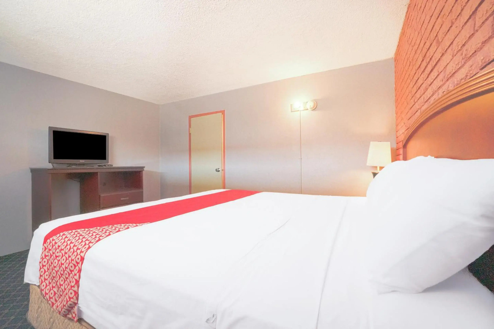Town & Country Motel Bossier City by OYO