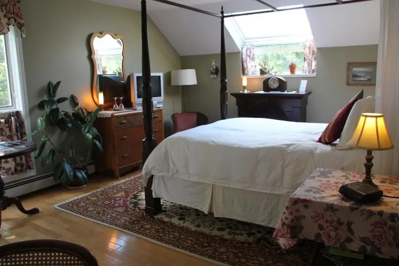 Tulips and Thistle B&B