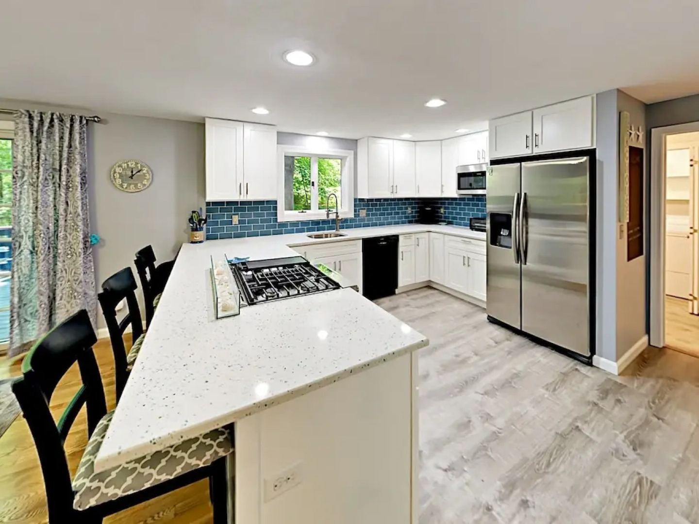 75 Lake St Home 3 Bedrooms 2 Bathrooms Home