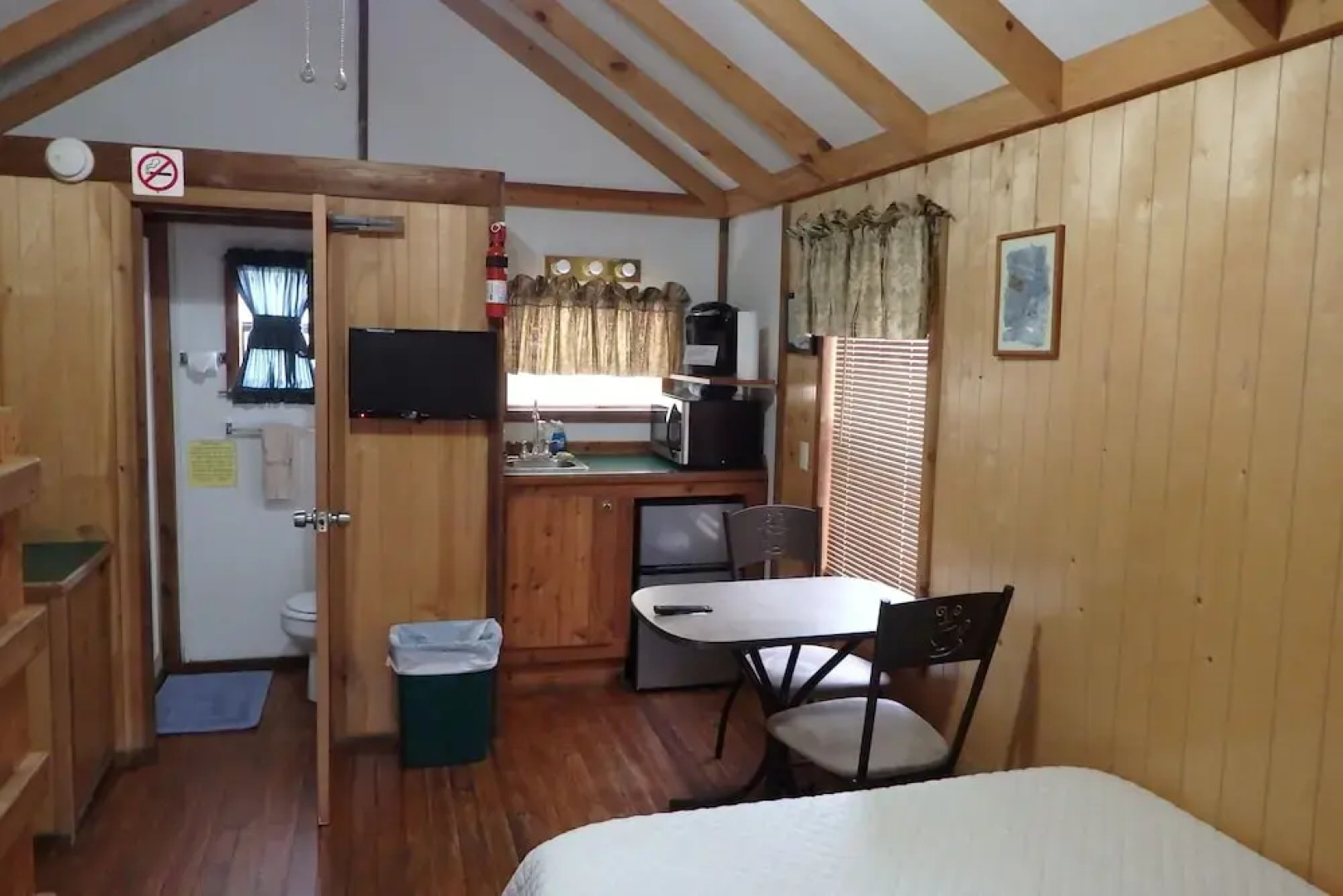 Okefenokee Pastimes Cabins RV Park