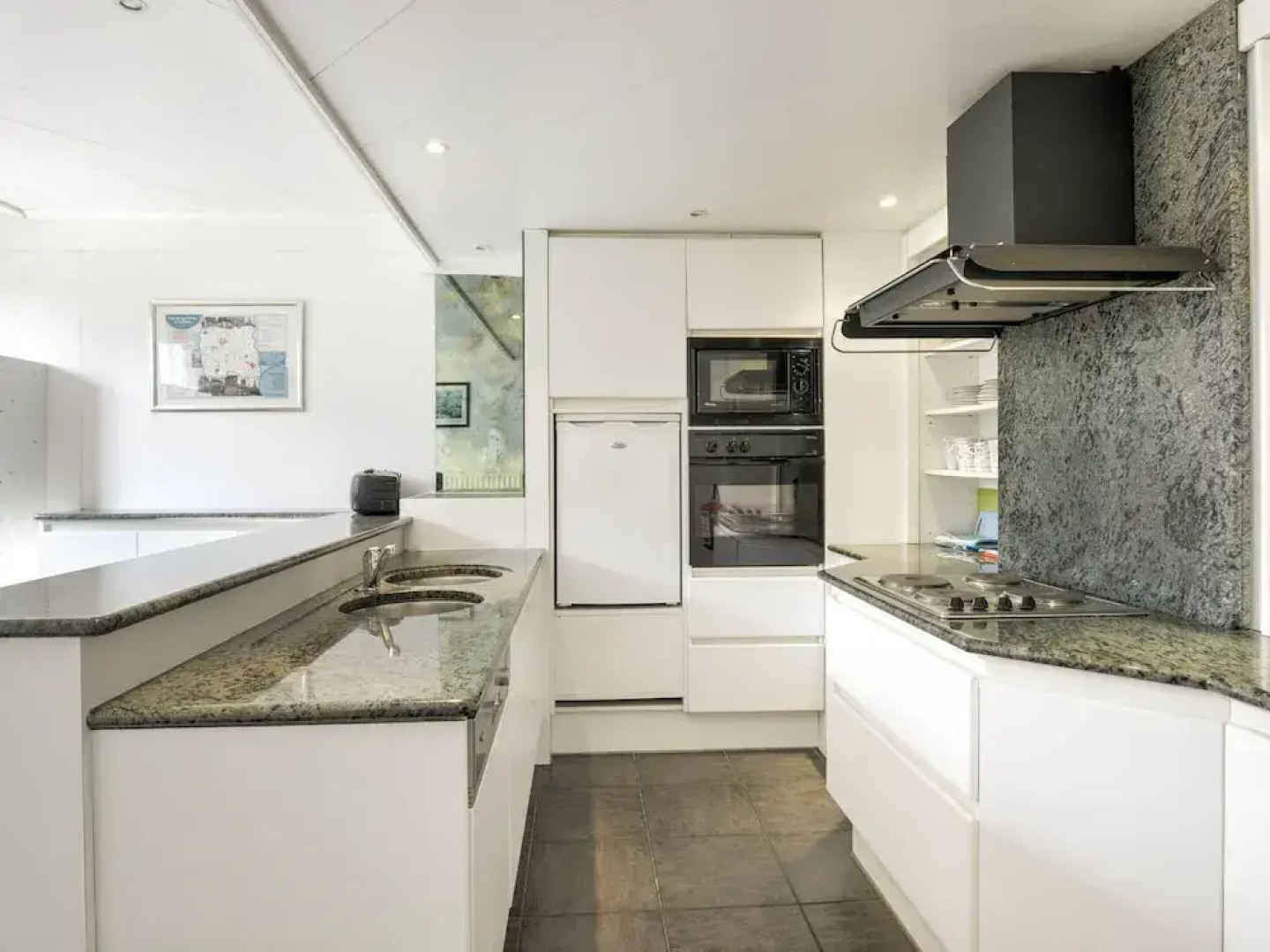 Vacation Home in Vleteren Near Nature Park