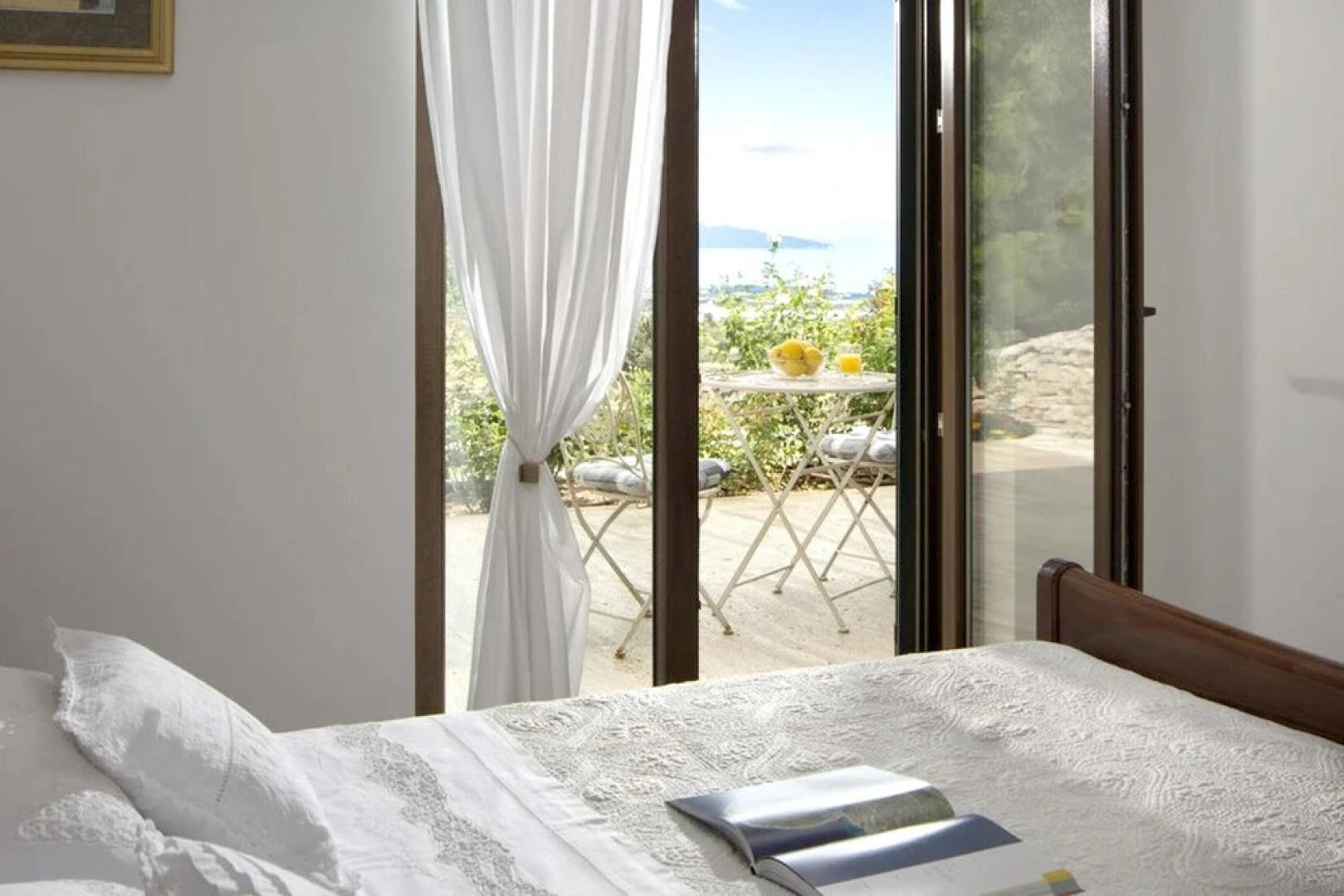 Villa With 4 Bedrooms in Prgomet, Trogir, With Wonderful sea View, Private Pool, Furnished Terrace Near the Beach