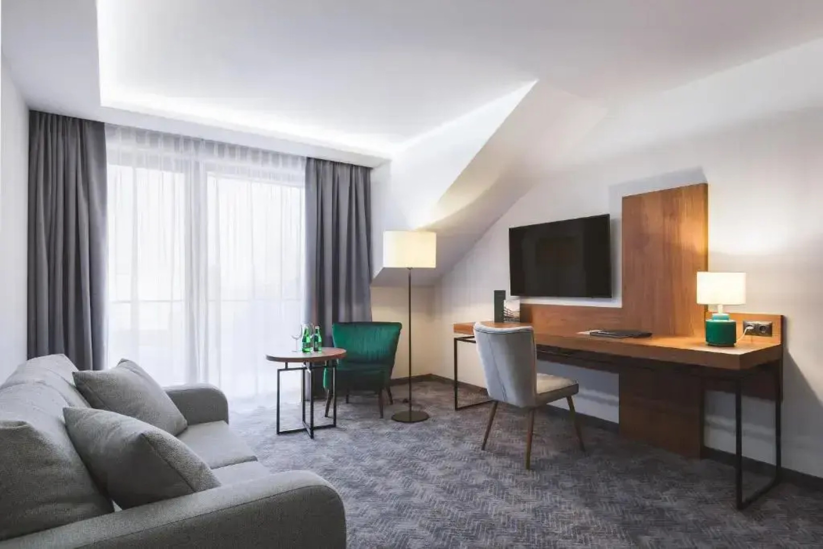 Green Mountain 5* Hotel