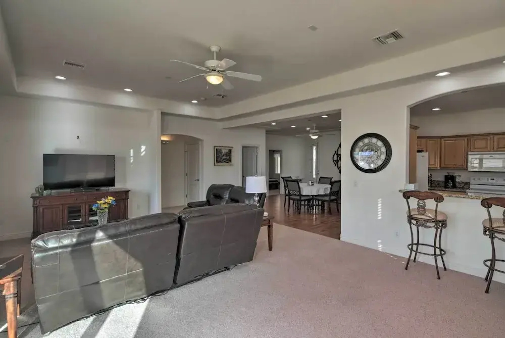 Desert Condo w/ Pool ~ 3 Miles to Colorado River!
