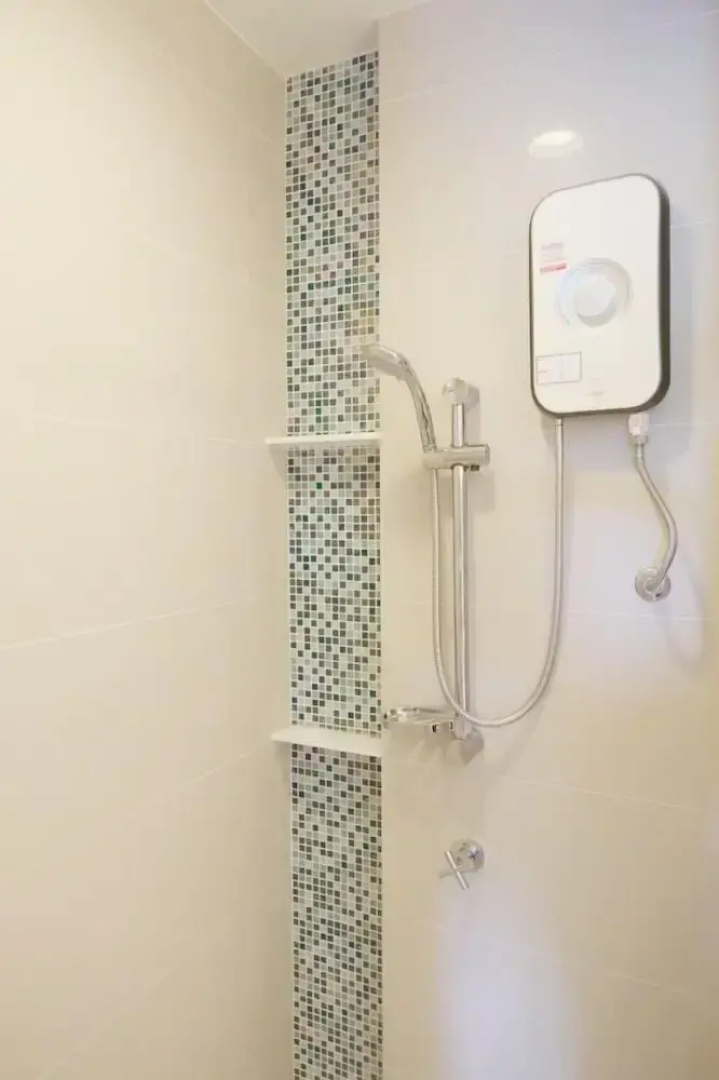 The Sea Condominium A22