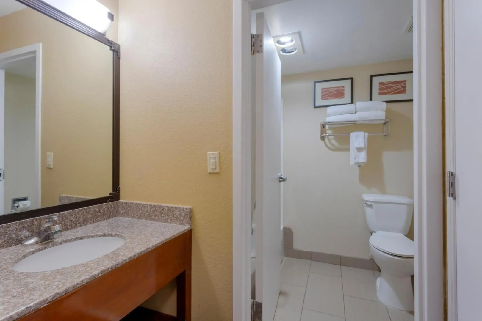 Comfort Inn & Suites Woods Cross - Salt Lake City North