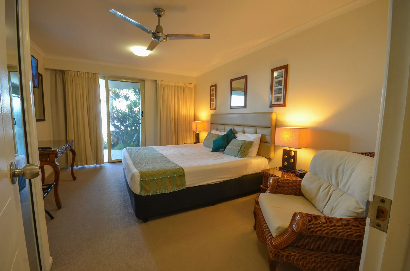 Rose Bay Resort