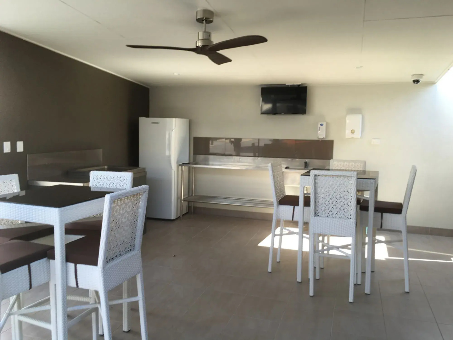 Athena Motel Apartments