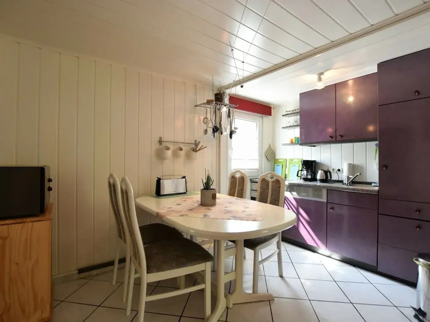 Lovely Bungalow in Hohenkirchen Germany by the Sea
