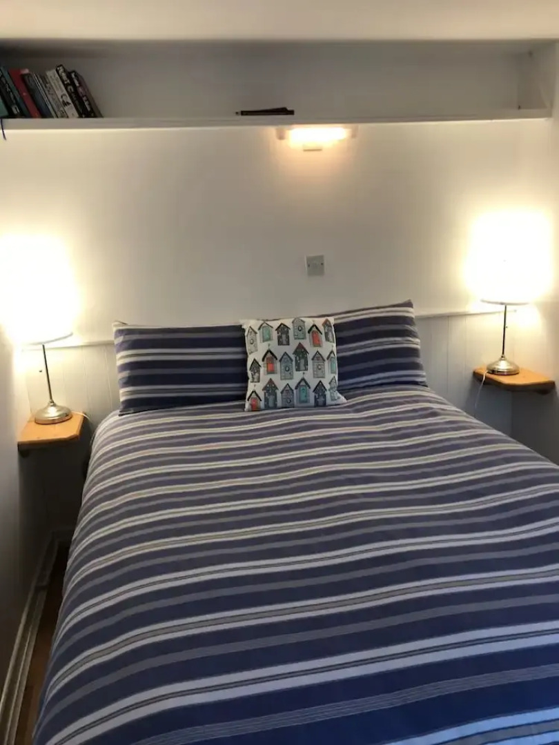 The Surf Hut at Beachcomber cottage