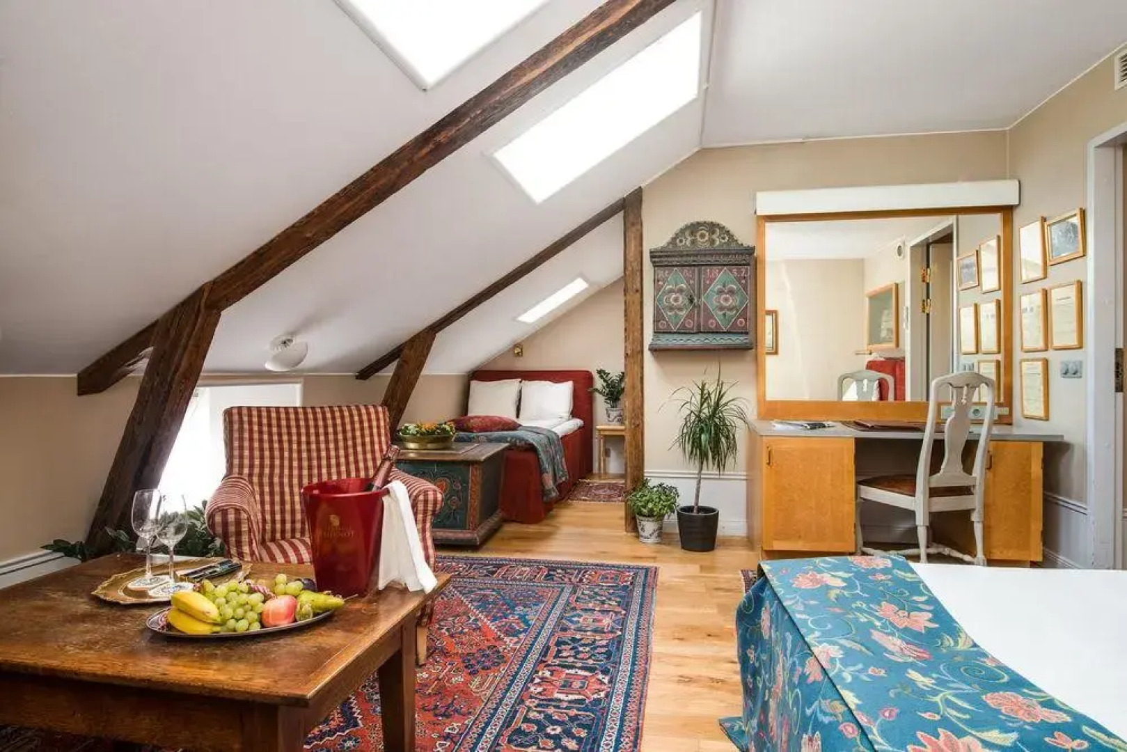 Collectors Victory Apartments