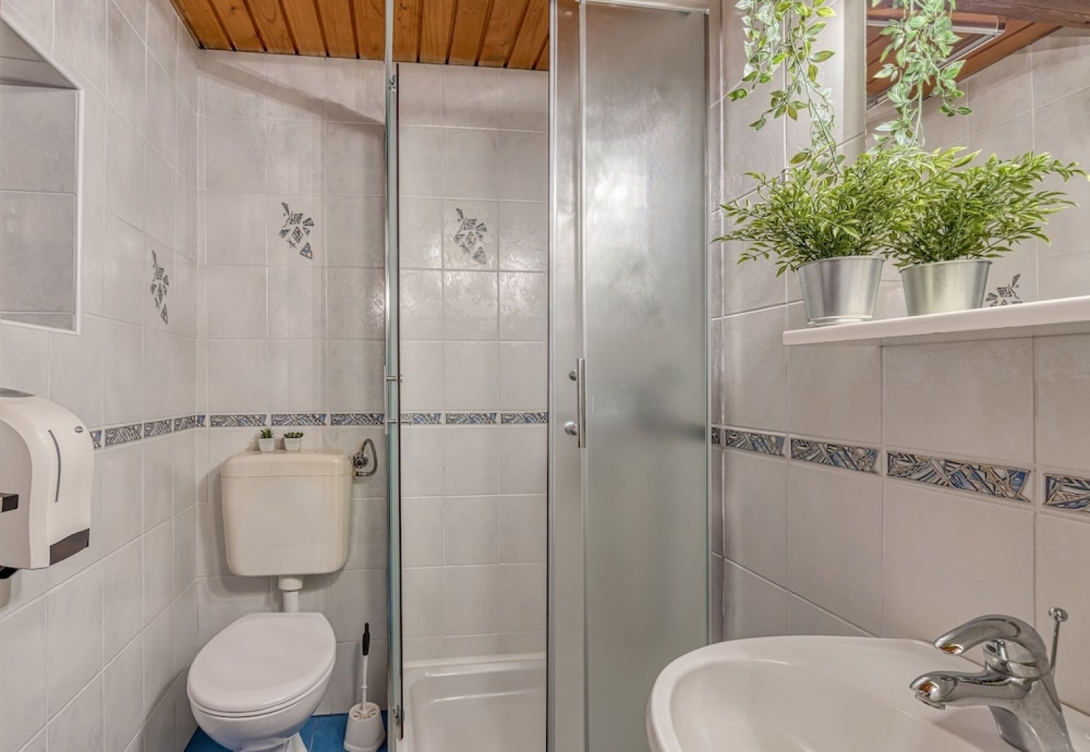 Chalet Snowflake IV 20m From Ski Trail