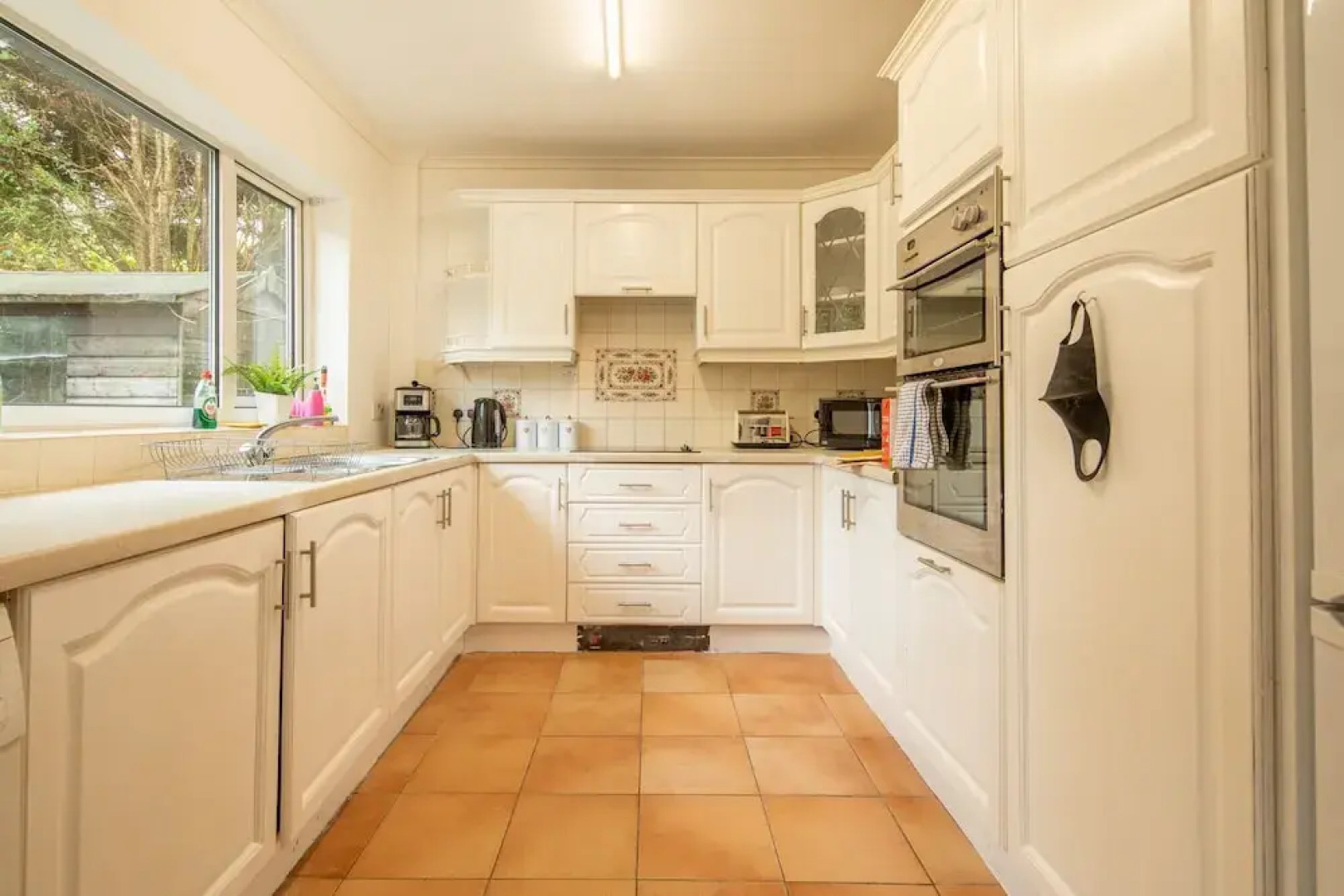 4-bed Detached, Pet Friendly House in Nelson