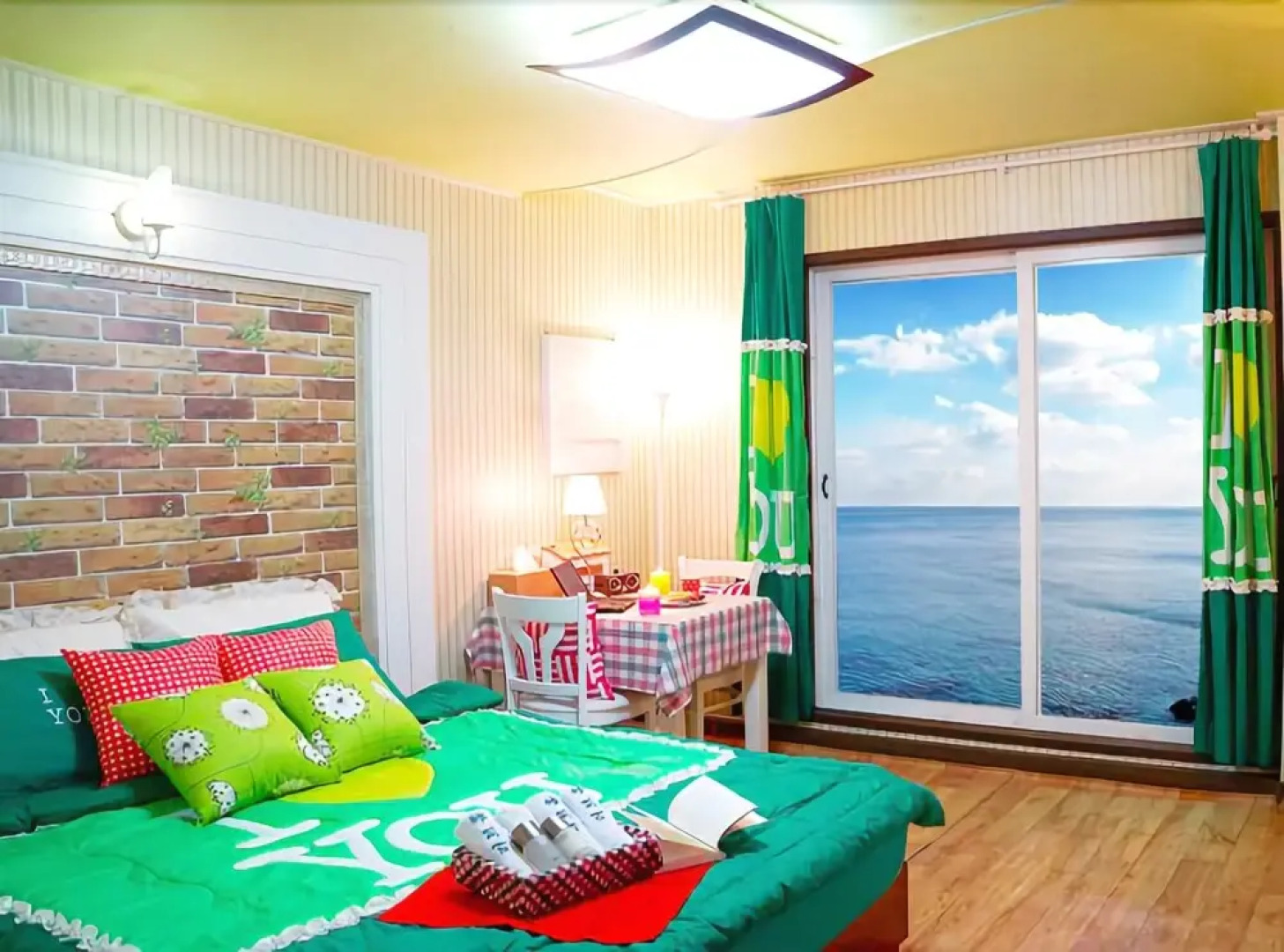 Buan Loveholic Pension