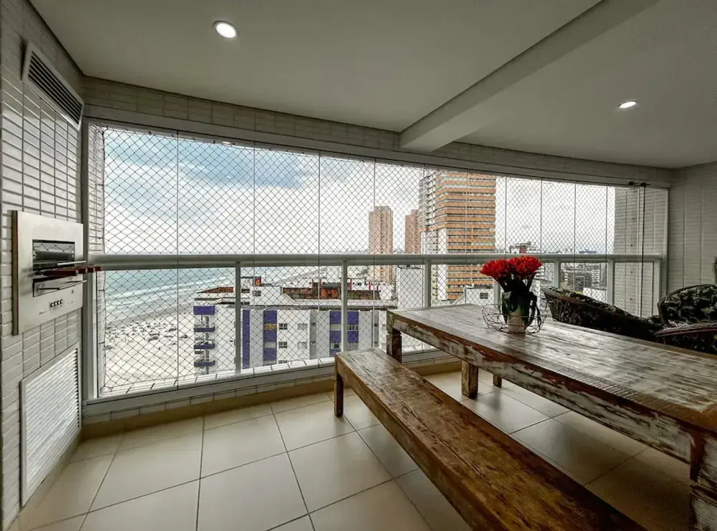 Timo Apto de Frente Para Praia do Boqueir o SP