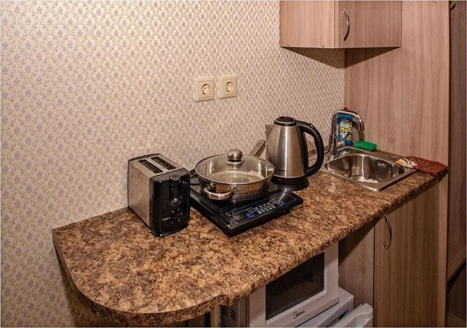 Меблированные комнаты Druzhba 