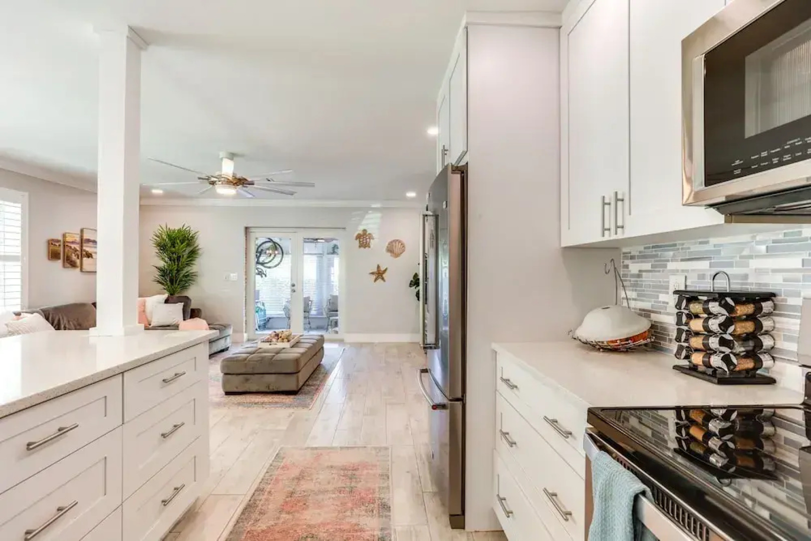 Bright Home w/ Sauna & Deck: 1 Mi to Dtwn Stuart!