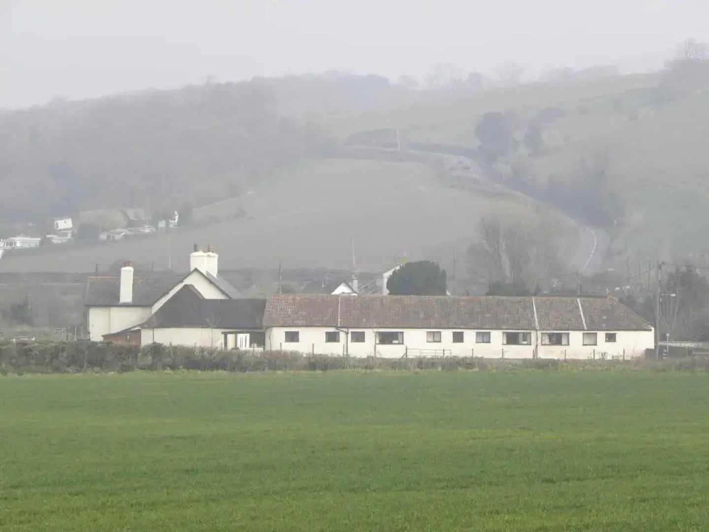 Court Farm Holiday Bungalows Ltd