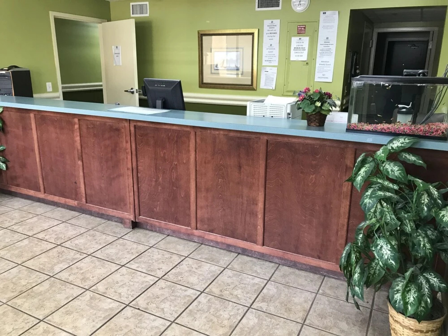 Guest Cottage & Suites By OYO Brunswick/Golden Isles