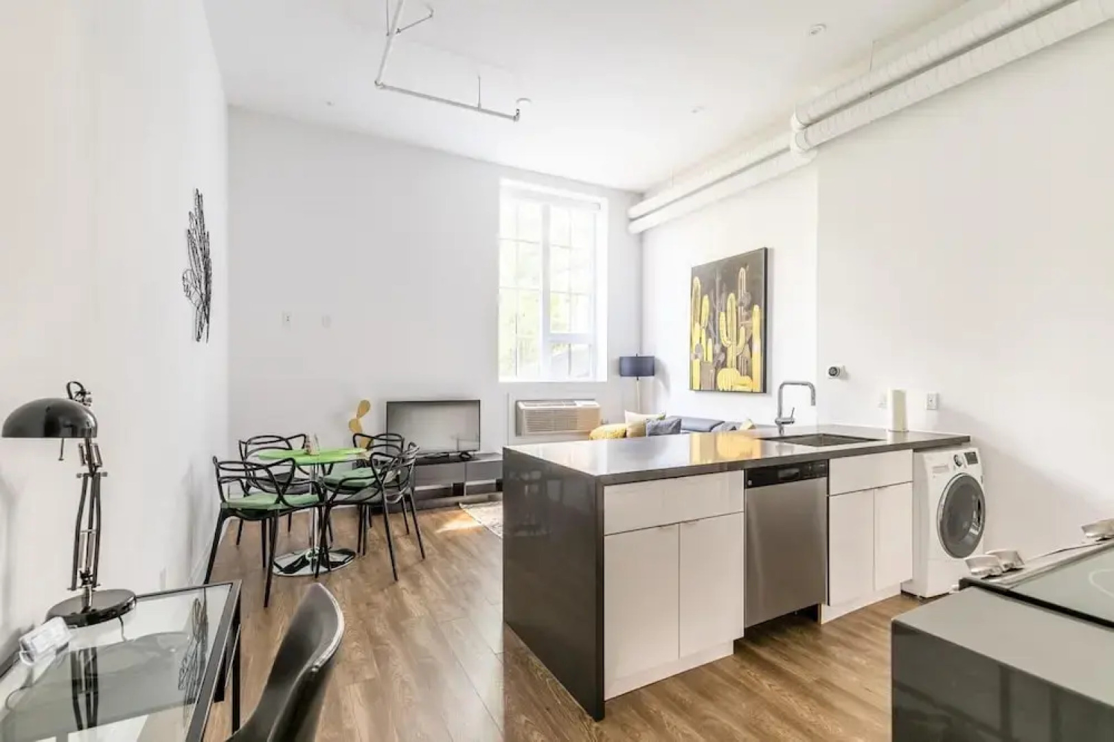 1 Bedroom Loft Free Parking Gym 1