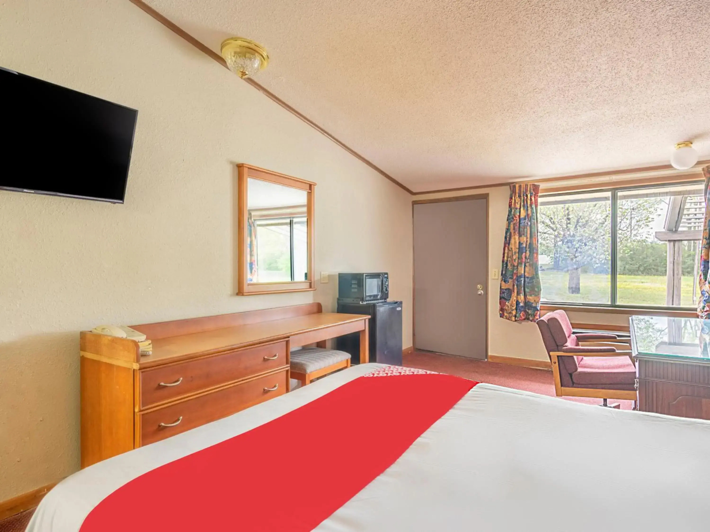 OYO Hotel Daleville AL Hwy 84