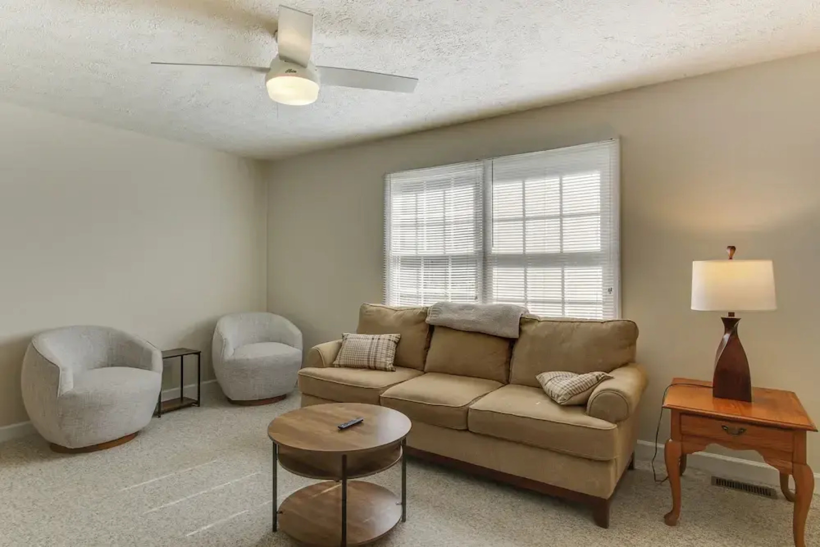 3 Mi to Hopelands Gardens: Family Aiken Home!