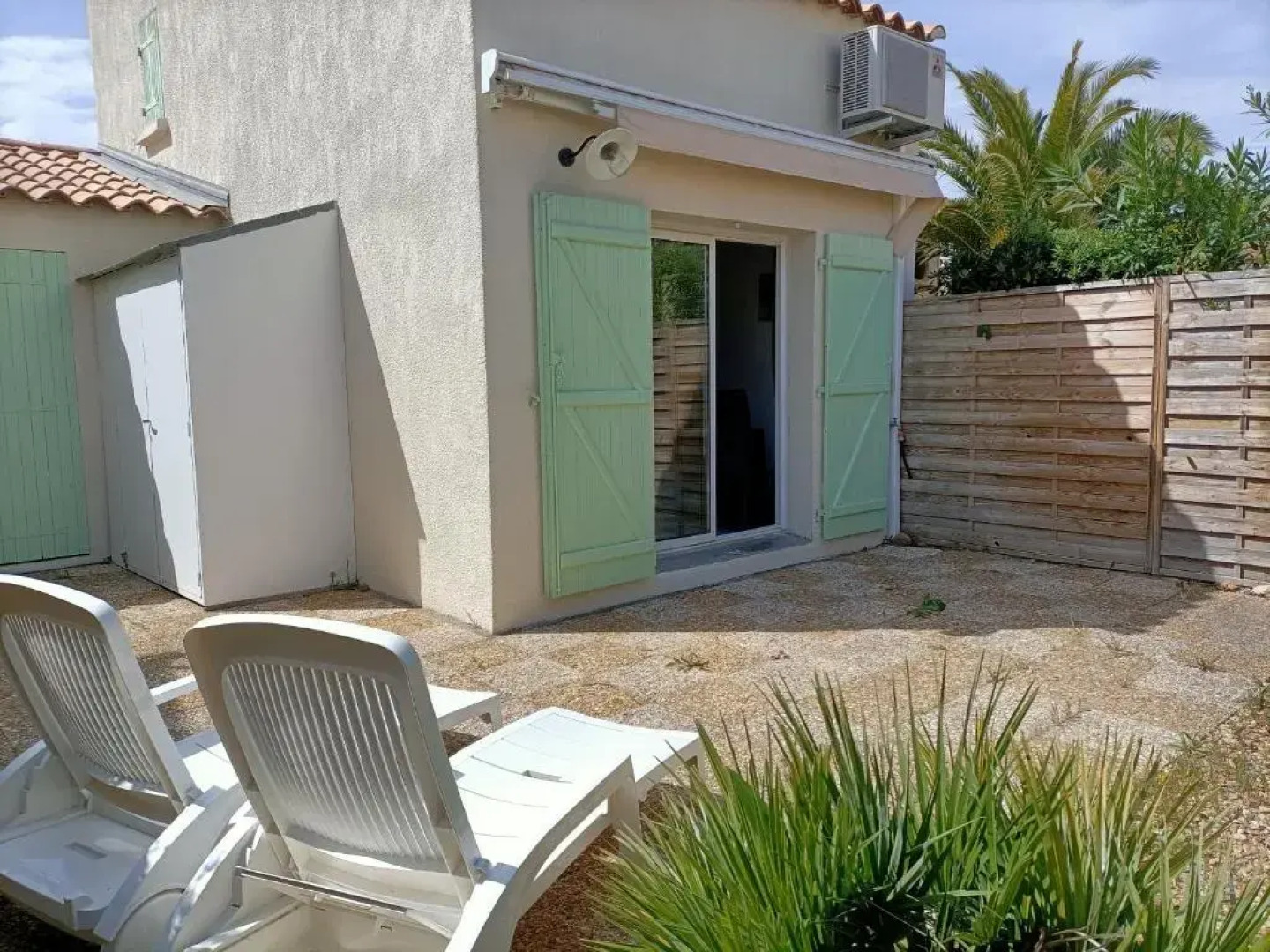 Maison avec piscine collective sur Gruissan 6MIN39