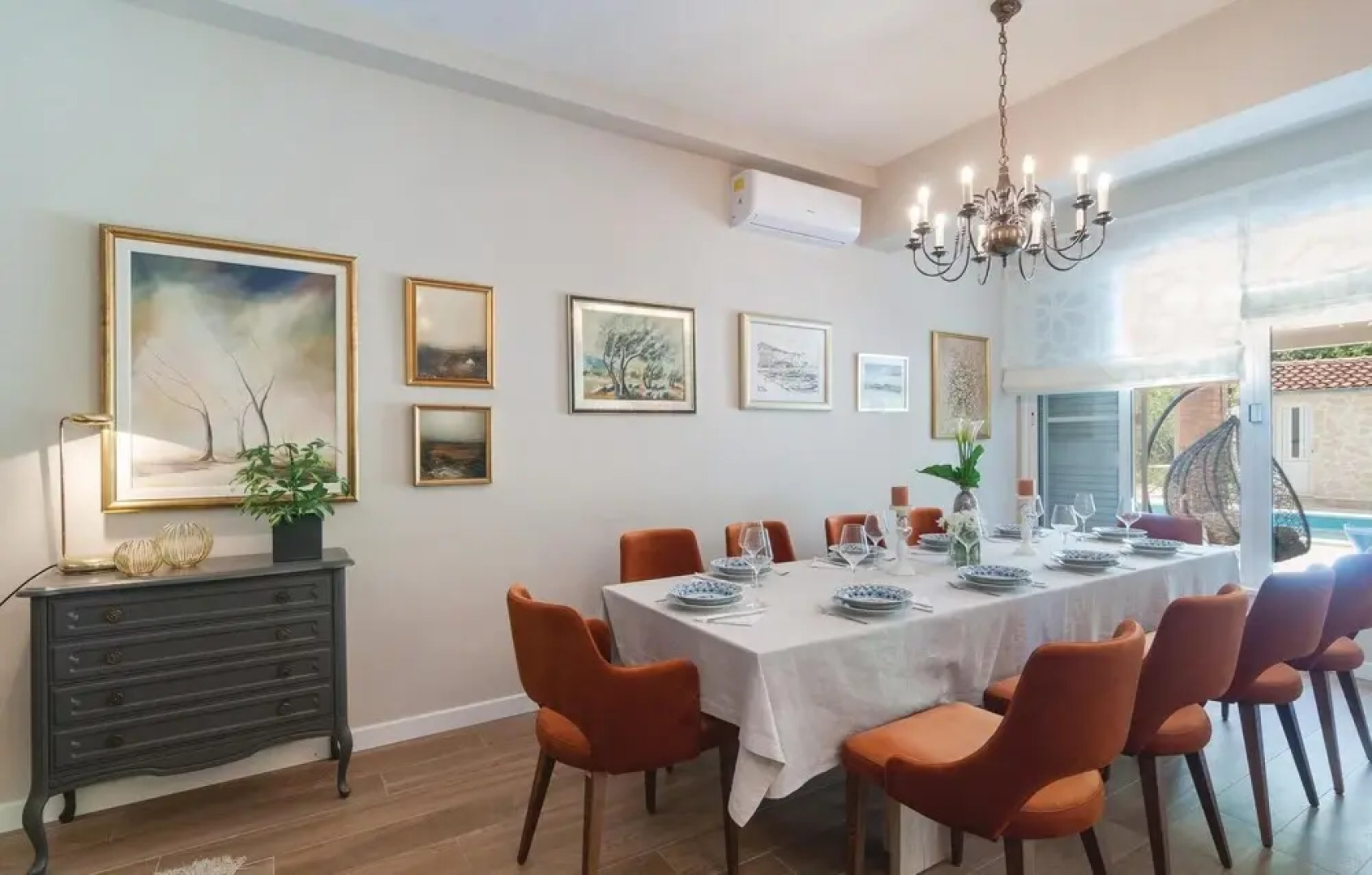 Stunning Home in Zrnovnica With 5 Bedrooms, Wifi and Outdoor Swimming Pool