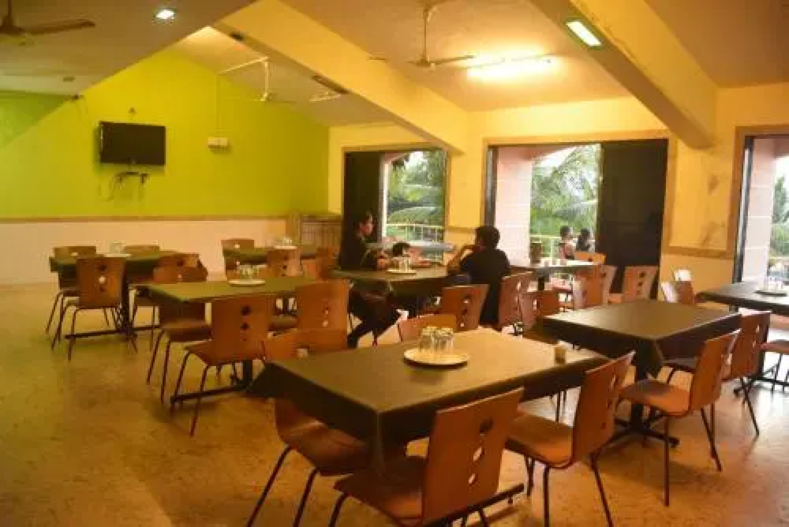Whistling Palms Beach Resort
