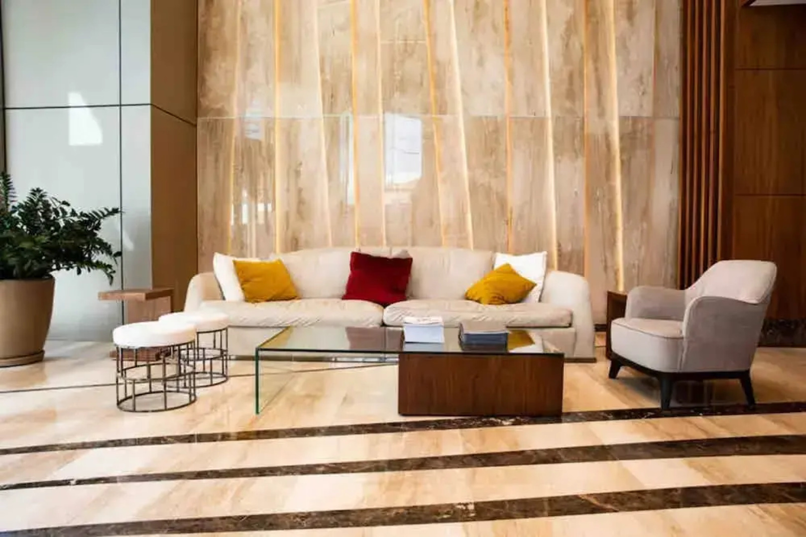 A Spectacular Suite Apartment on a new High Rise