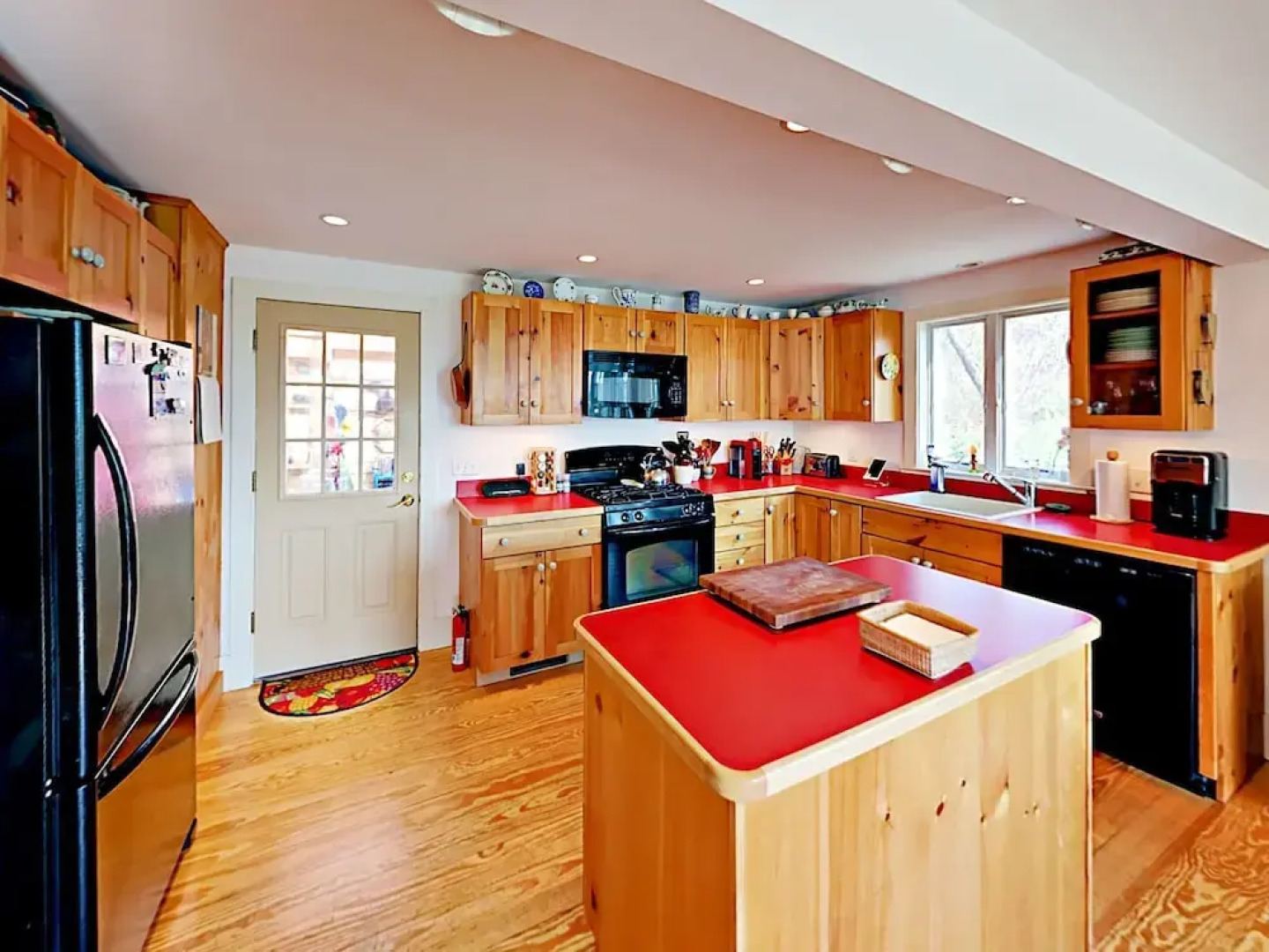 90 Lieutenant Island Rd Home 2 Bedrooms 1.5 Bathroom Home