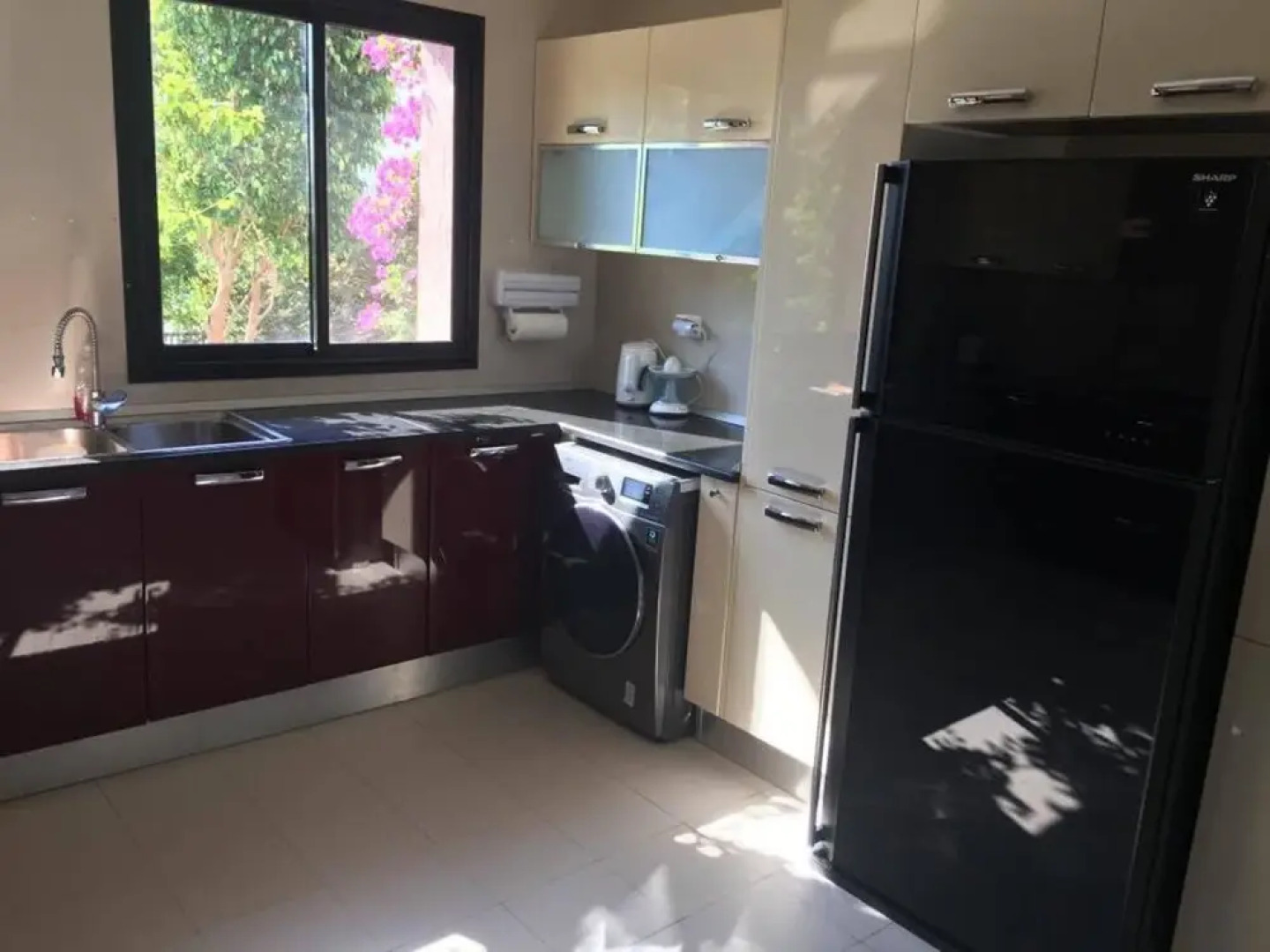 Dar Fatma a Well-appointed, 3-bedroom Villa With a Pool in the Residen