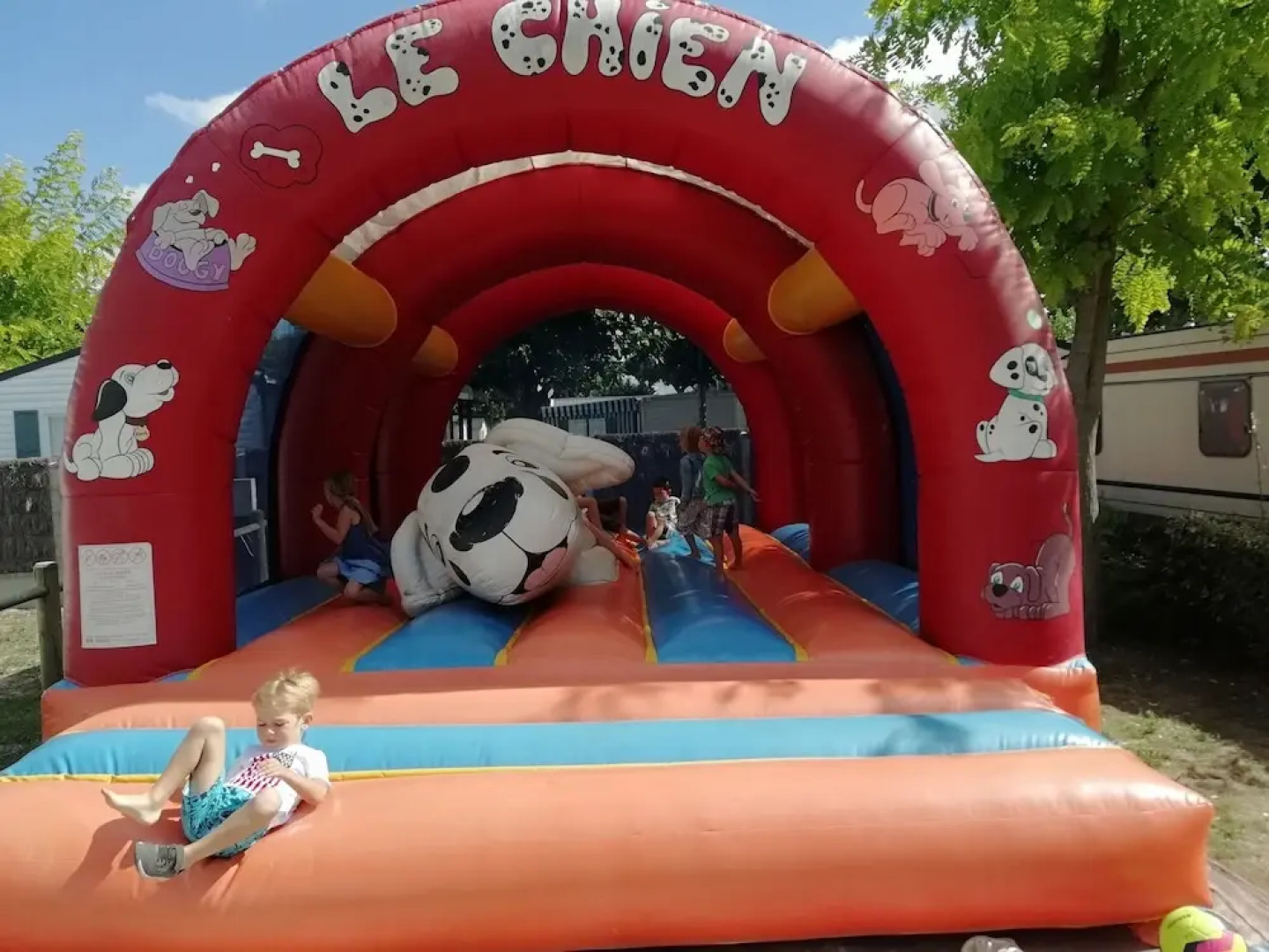 Camping Domaine des Salins