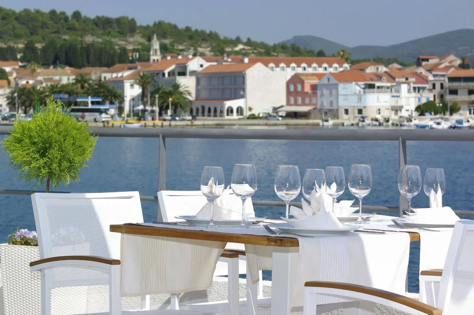 Apartments Vala