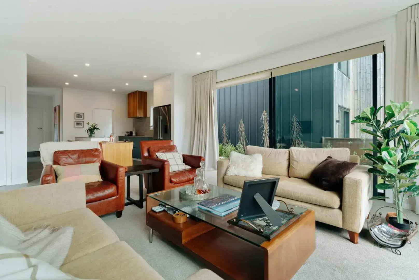 Jacks Point Family Retreat - Jacks Point Holiday Home