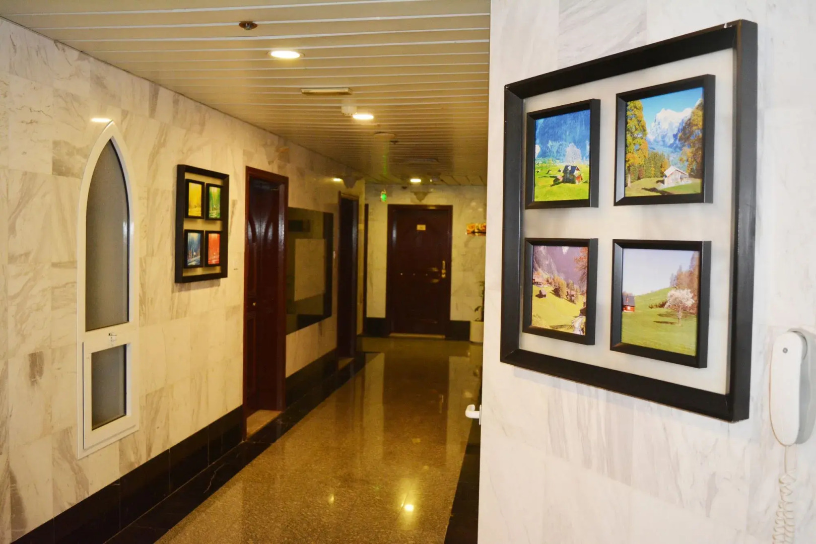 Landmark Plaza Hotel