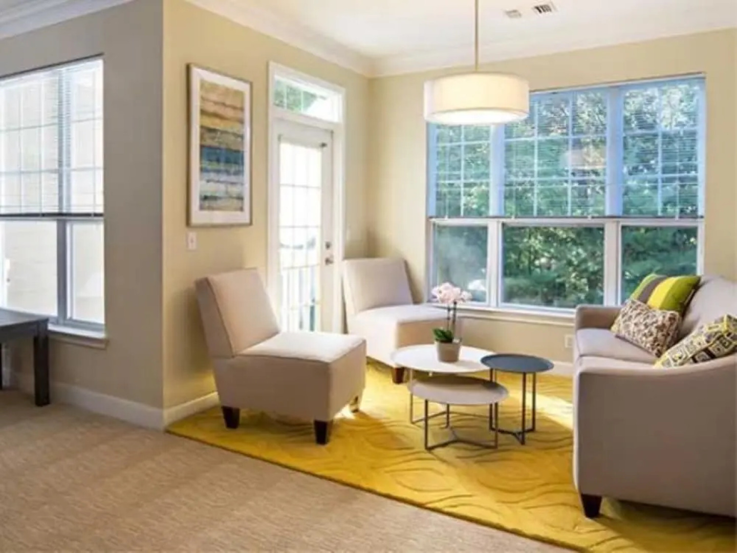 Global Luxury Suites at Waltham