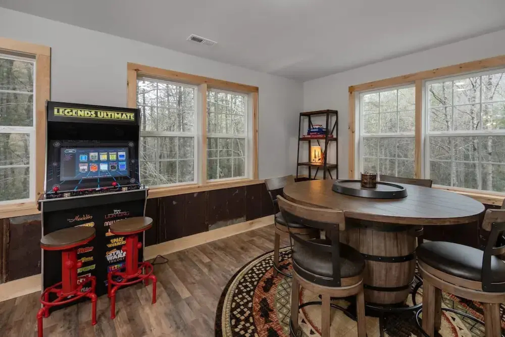 Boone Getaway Dog Friendly Hot Tub Fire Pit