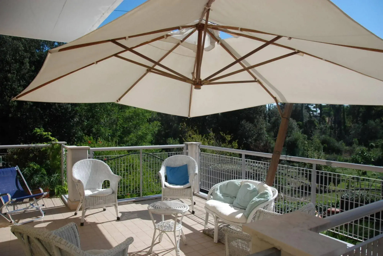 Beverly Park Residence