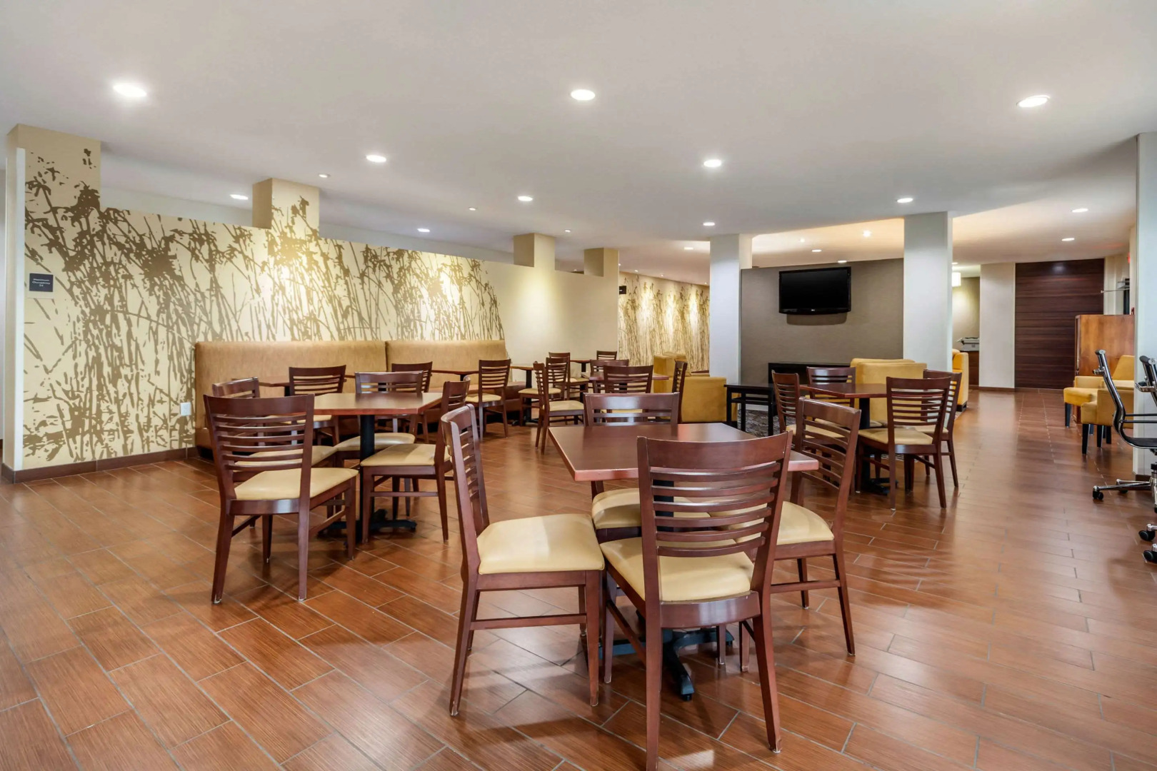 Sleep Inn & Suites Grand Forks Near Alerus Center