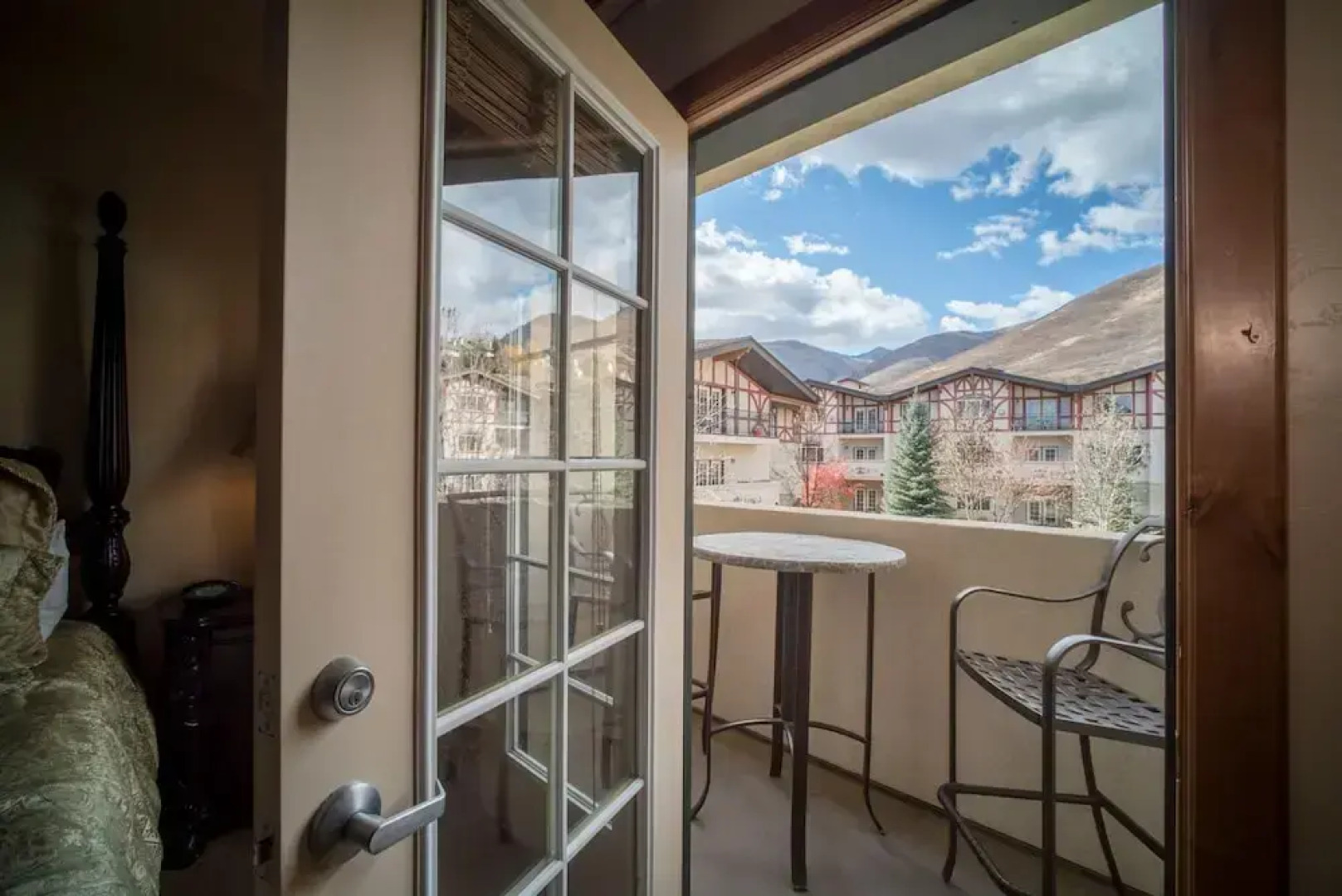 Villas at Zermatt Resort - Condos