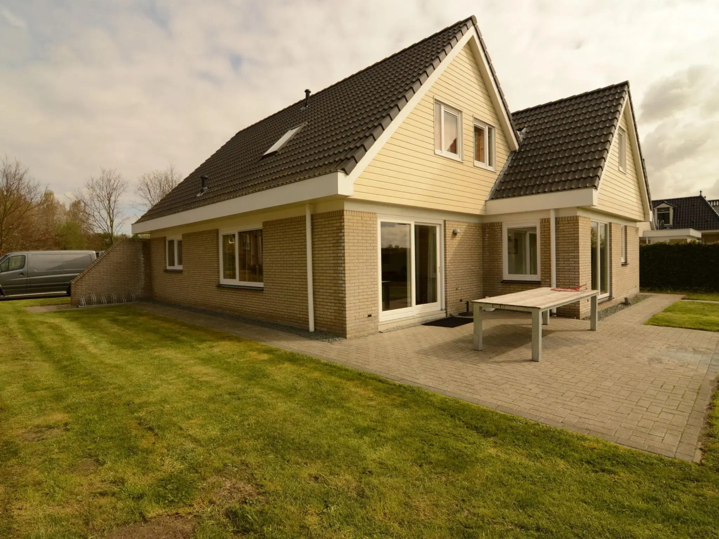 Luxurious holiday villa at lovely location in Zeewolde, Flevoland
