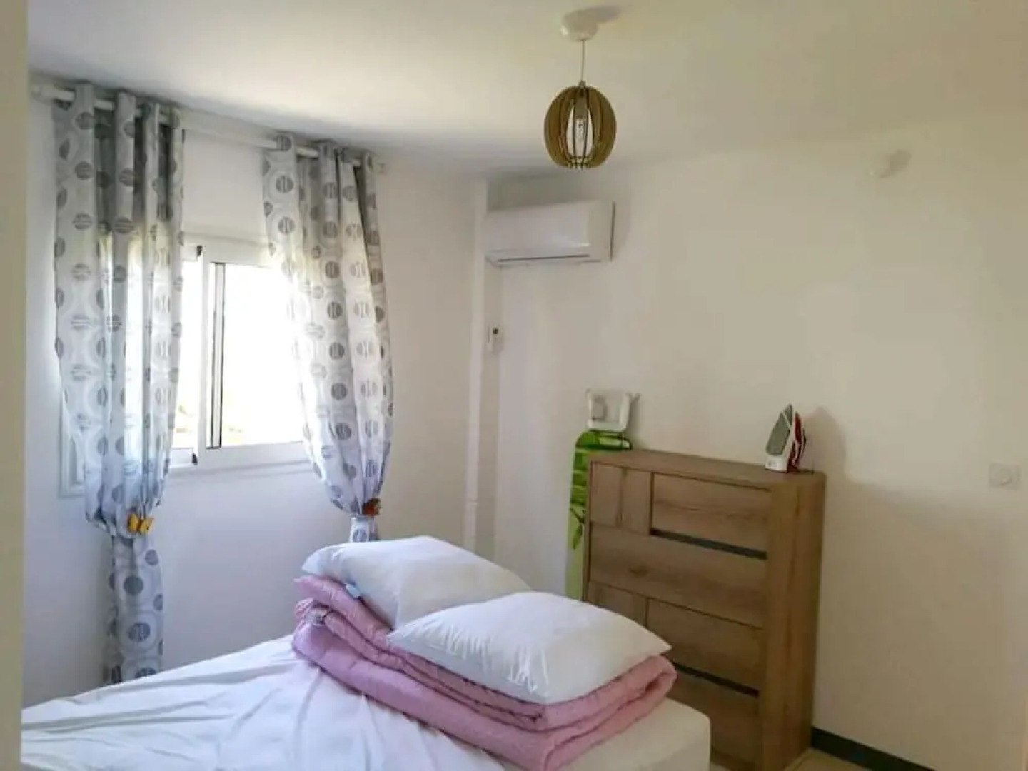 House With one Bedroom in La Rivière, With Private Pool and Wifi