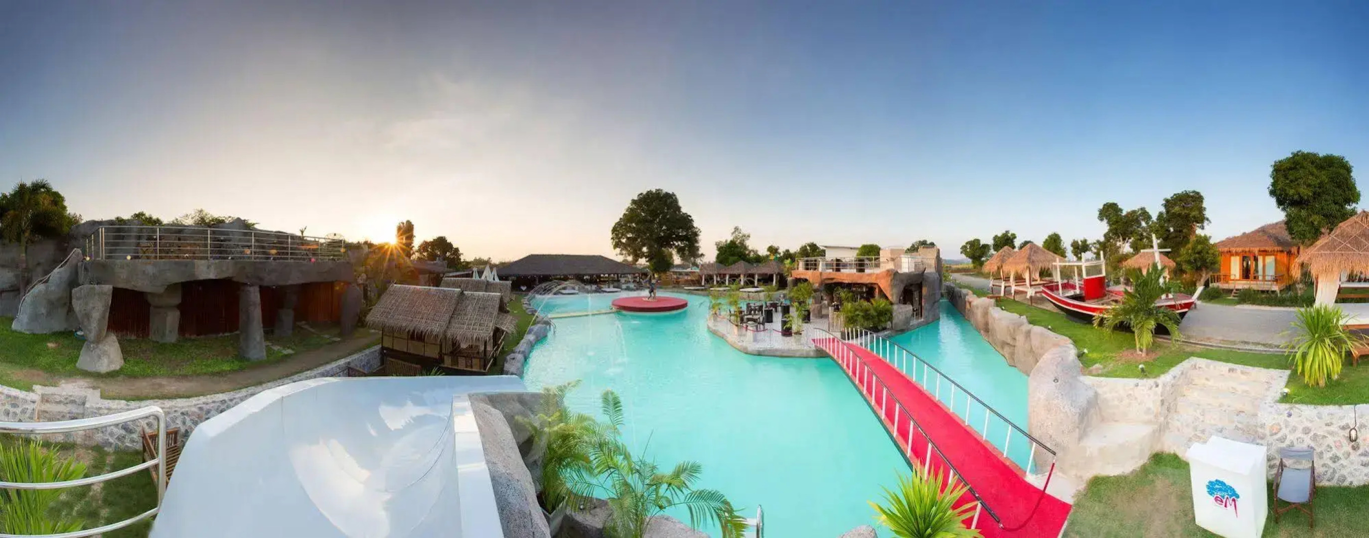 Electric Mango Hua Hin Bungalow Resort