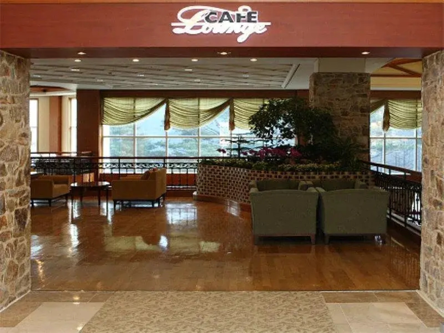 High1 Palace Hotel & CC (High1 Hotel&CC)