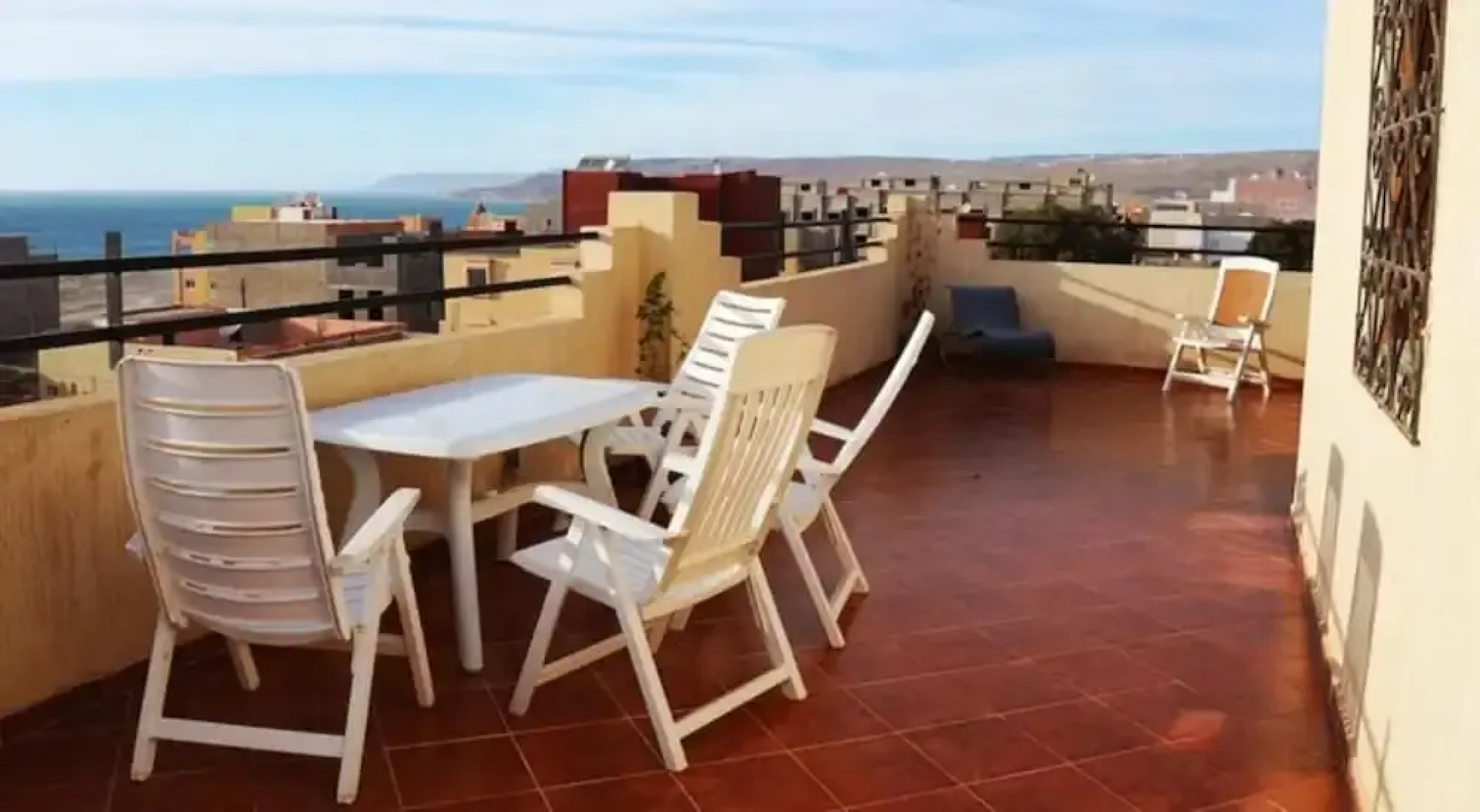 Chilloutsurf Hostel & Yoga